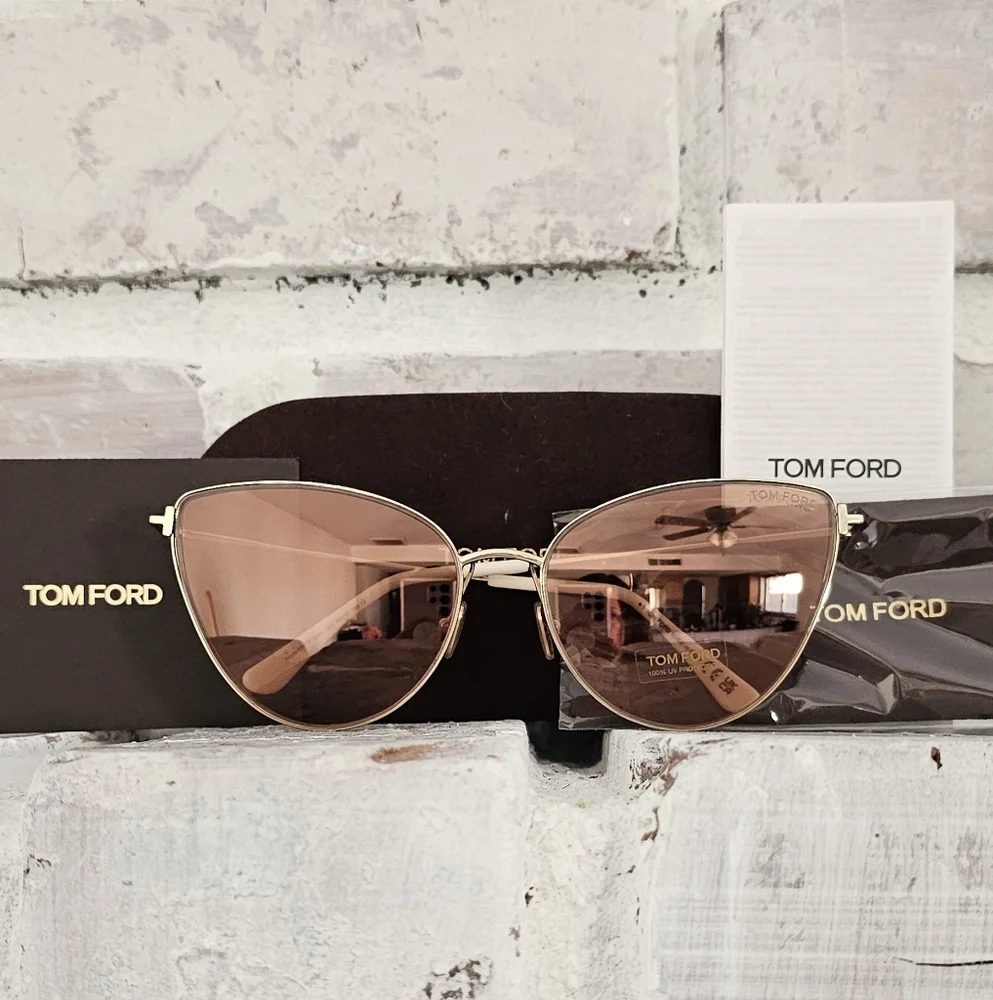 Tom Ford Rose Gold Cat Eye Sunglasses-NWOT